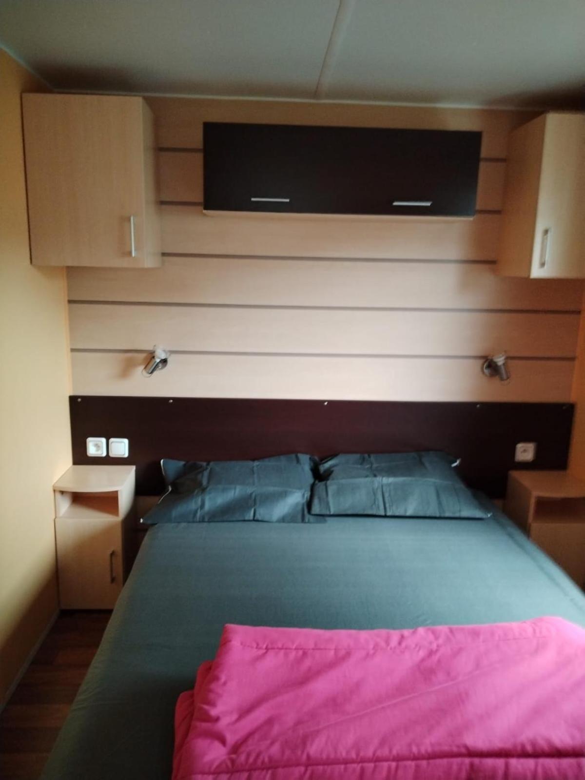 Mobil Home 43 Dans Camping 4 Etoiles Gastes Ngoại thất bức ảnh